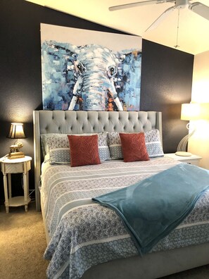 3 chambres, fer et planche à repasser, lit parapluie, Wi-Fi gratuit