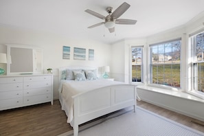 4 Schlafzimmer, Bügeleisen/Bügelbrett, Reisekinderbett, kostenloses WLAN