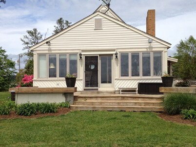  Cottage on a Private Island in the York River