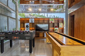 Venity Sky | Living area