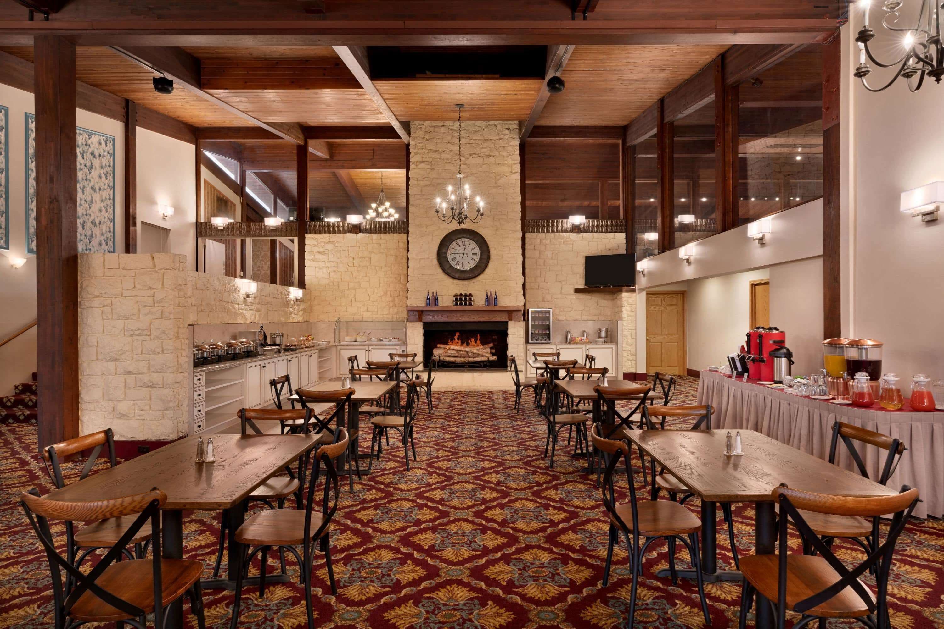 free daily full breakfast