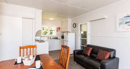 Waitangi Beach Bach 30B