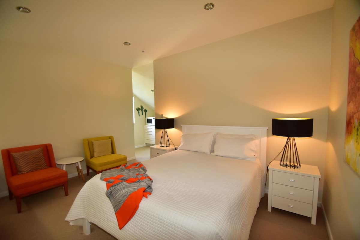 Loft Superior, 1 letto queen, bagno privato | Ferro/asse da stiro, Wi-Fi gratuito