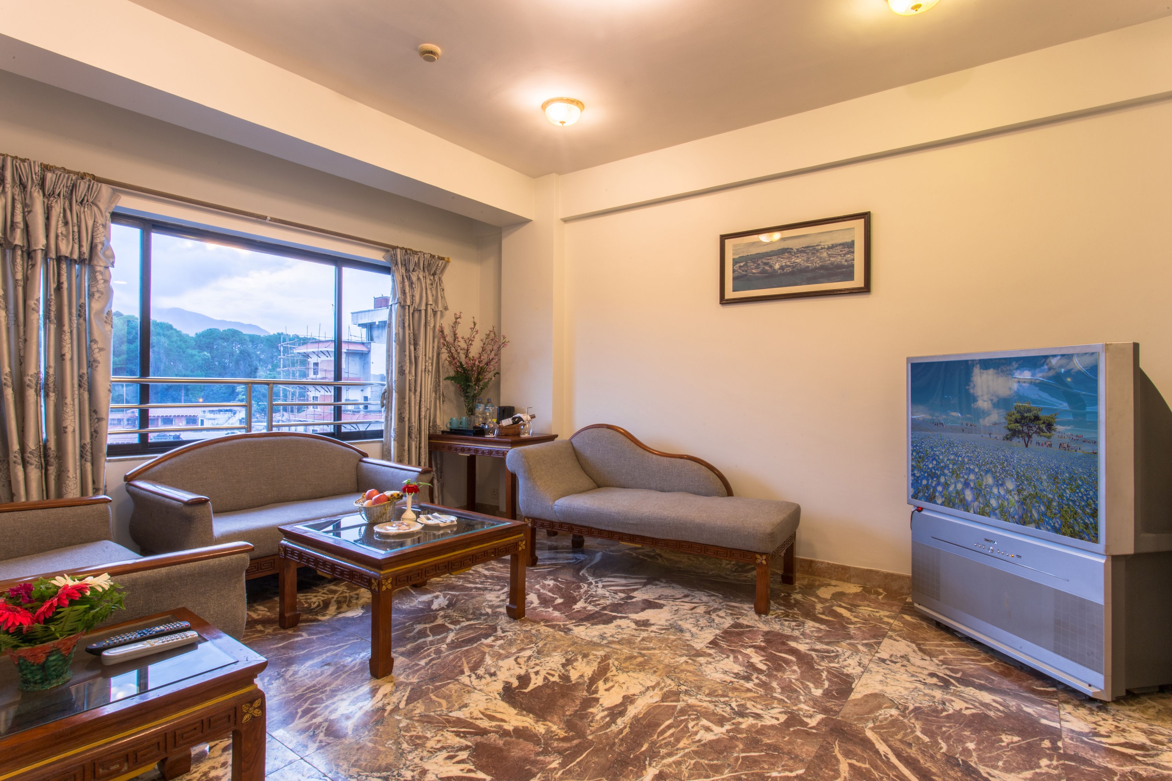 In-room safe, desk, laptop workspace, soundproofing