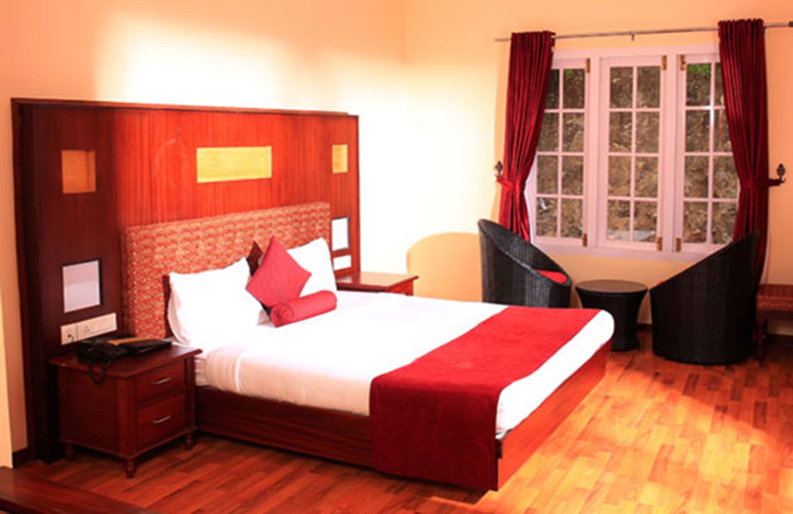 In-room safe, blackout curtains, soundproofing, iron/ironing board