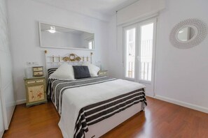 1 bedroom, WiFi, bed sheets