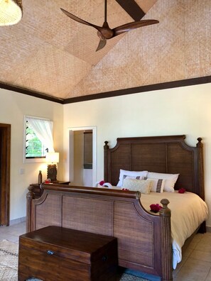 Villa – deluxe, 2 soverom, privat basseng (Villa Lailai) | Sengetøy i egyptisk bomull, sengetøy av topp kvalitet og dundyner