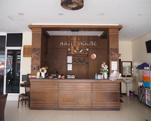 Reception - Arita House (Patong)