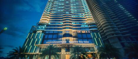 Front of property – evening/night