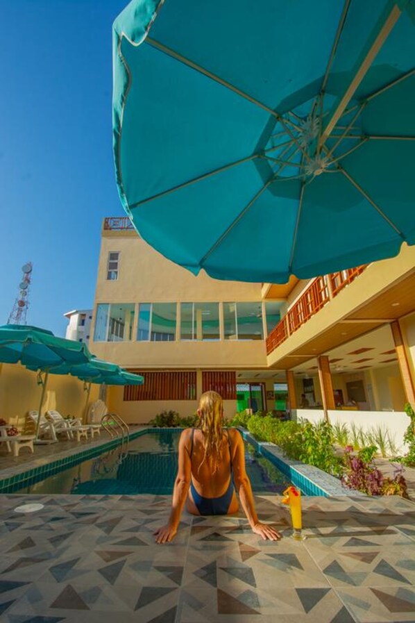 Sun deck