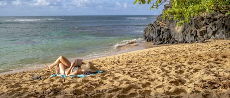Sun-loungers, beach towels