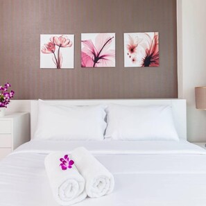 1 bedroom, in-room safe, blackout curtains, iron/ironing board - The Cube Residence Government Complex Laksi (Bangkok)