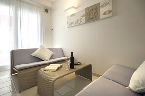Deluxe Apartment | Living area - Marina Domus (Ragusa)