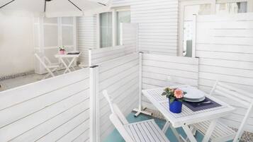 Studio | Terrace/patio