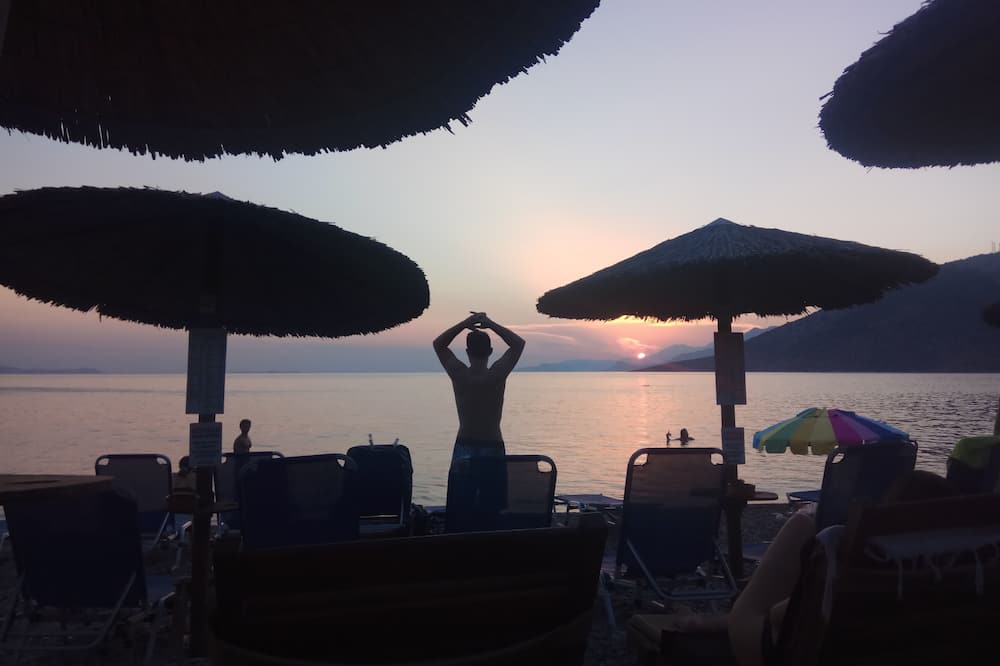 Grandma Vasiliki Rooms To Let