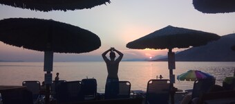 Grandma Vasiliki Rooms To Let