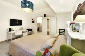 Chambre Double | Décoration personnalisée, ameublement personnalisé, bureau
