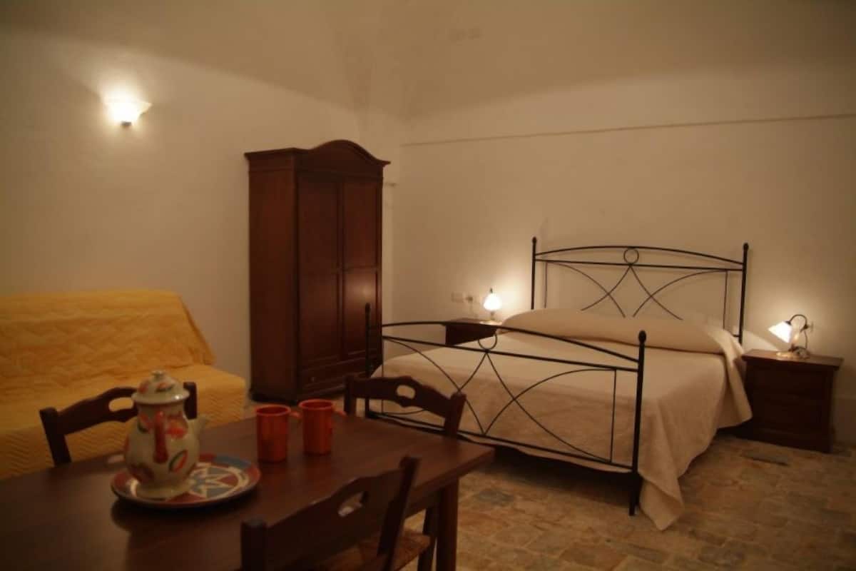 Apartment (Degli Ulivi) | 1 bedroom, premium bedding, desk, free cribs/infant beds