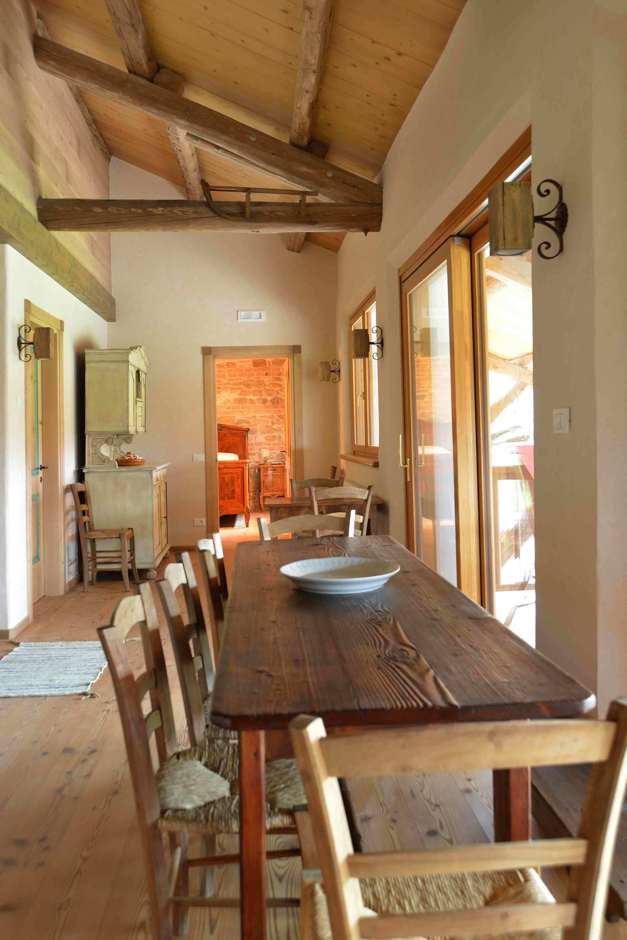 Daily buffet breakfast (EUR 20 per person)