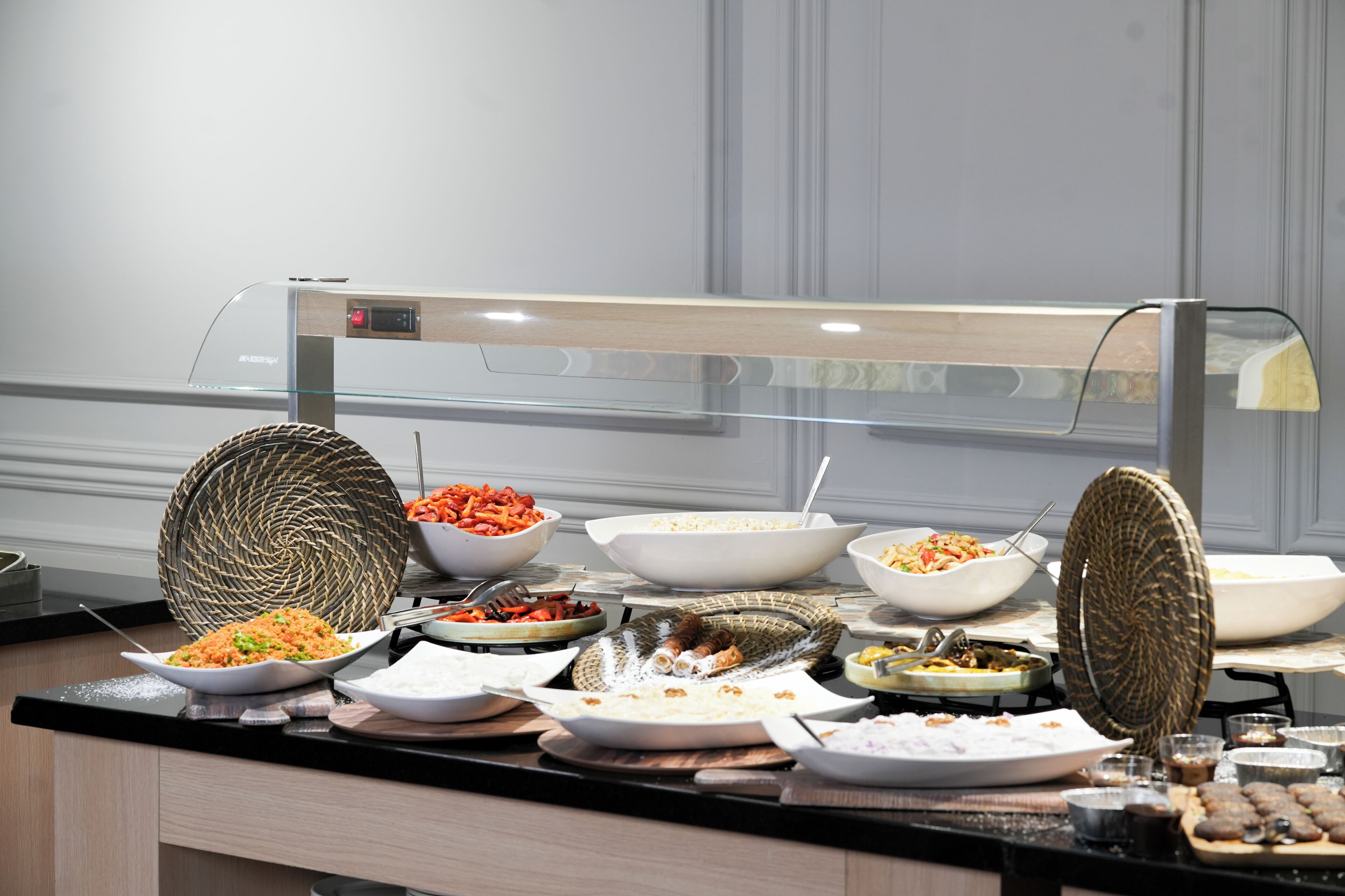 breakfast, lunch and dinner served