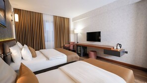 Premium bedding, minibar, in-room safe, laptop workspace - Hilas Thermal Resort & Spa Aquapark (Ladik)
