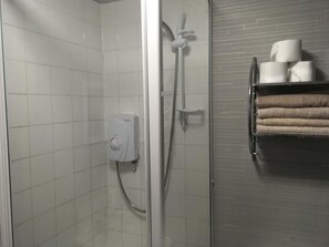Lägenhet - icke-rökare (One-Bedroom Apartment First Floor) | Individuell inredning och unika möbler