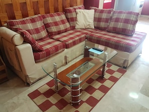 Chambre Supérieure, 2 chambres (Annex) | Salle de séjour