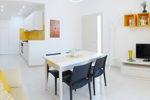 Departamento, 2 habitaciones | Servicio a la habitación