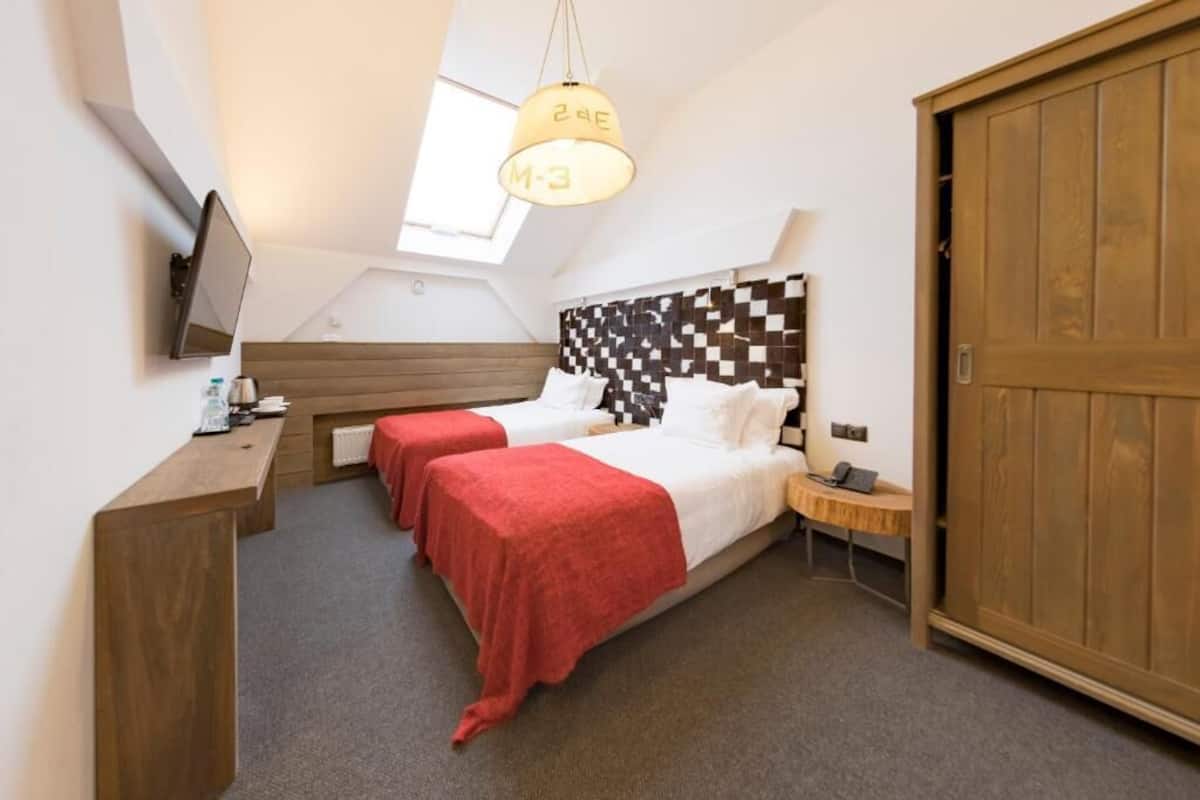 Standard Double Room (Stable)