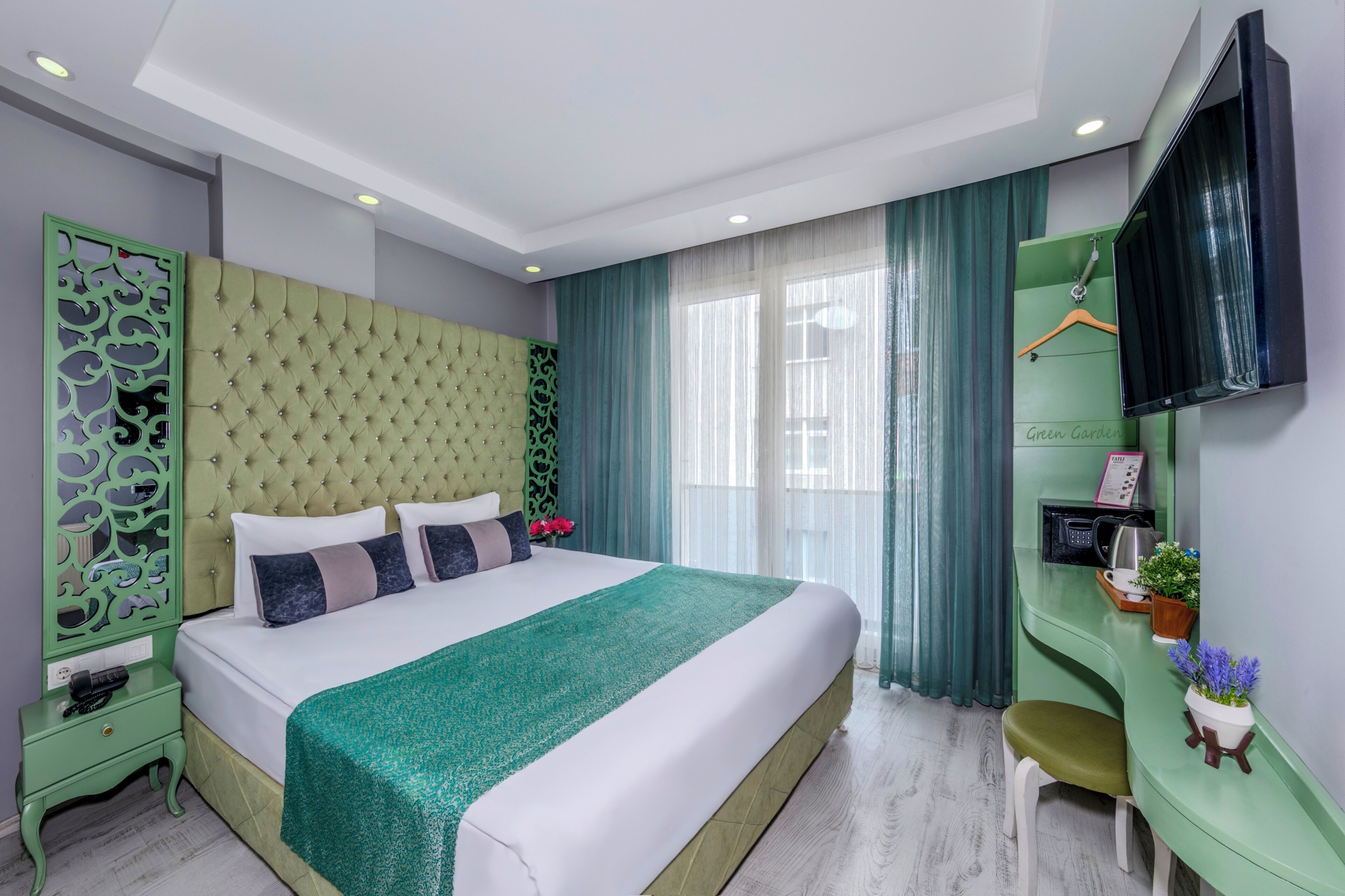 Deluxe Double Room | Premium bedding, Select Comfort beds, minibar, in-room safe