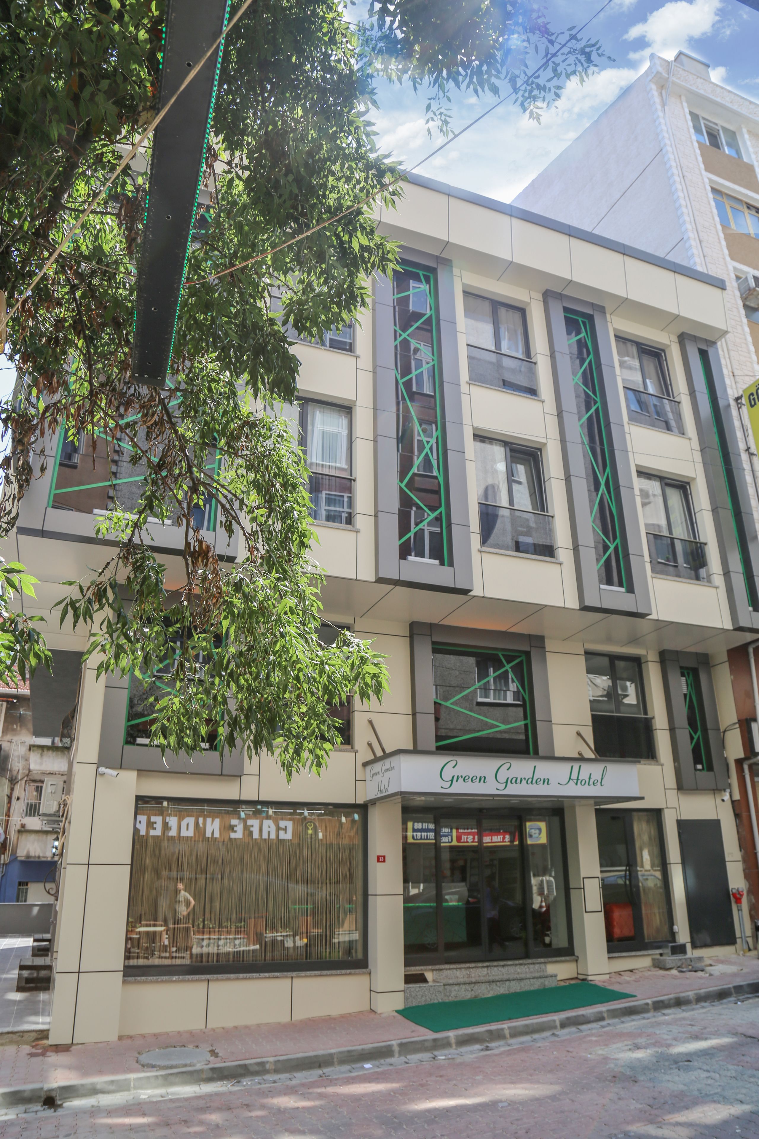 Photo - Green Garden Hotel