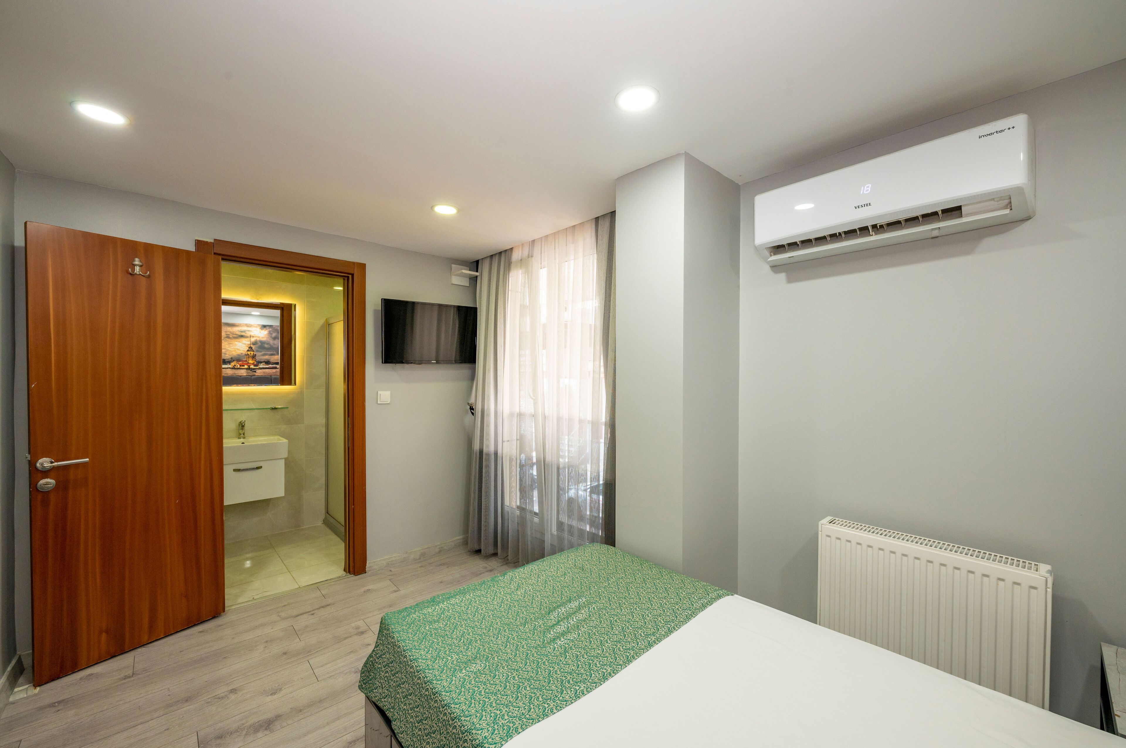 Photo - Green Garden Hotel