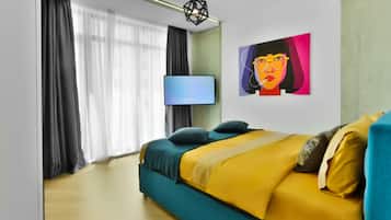 Minibar, cortinas blackout y sistema de insonorización