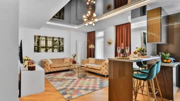 ์ํํธ | ๊ฑฐ์ค | ์ผ์ด๋ธ ์ฑ๋ ์์ฒญ์ด ๊ฐ๋ฅํ 128cm ์ค๋งํธ TV, TV