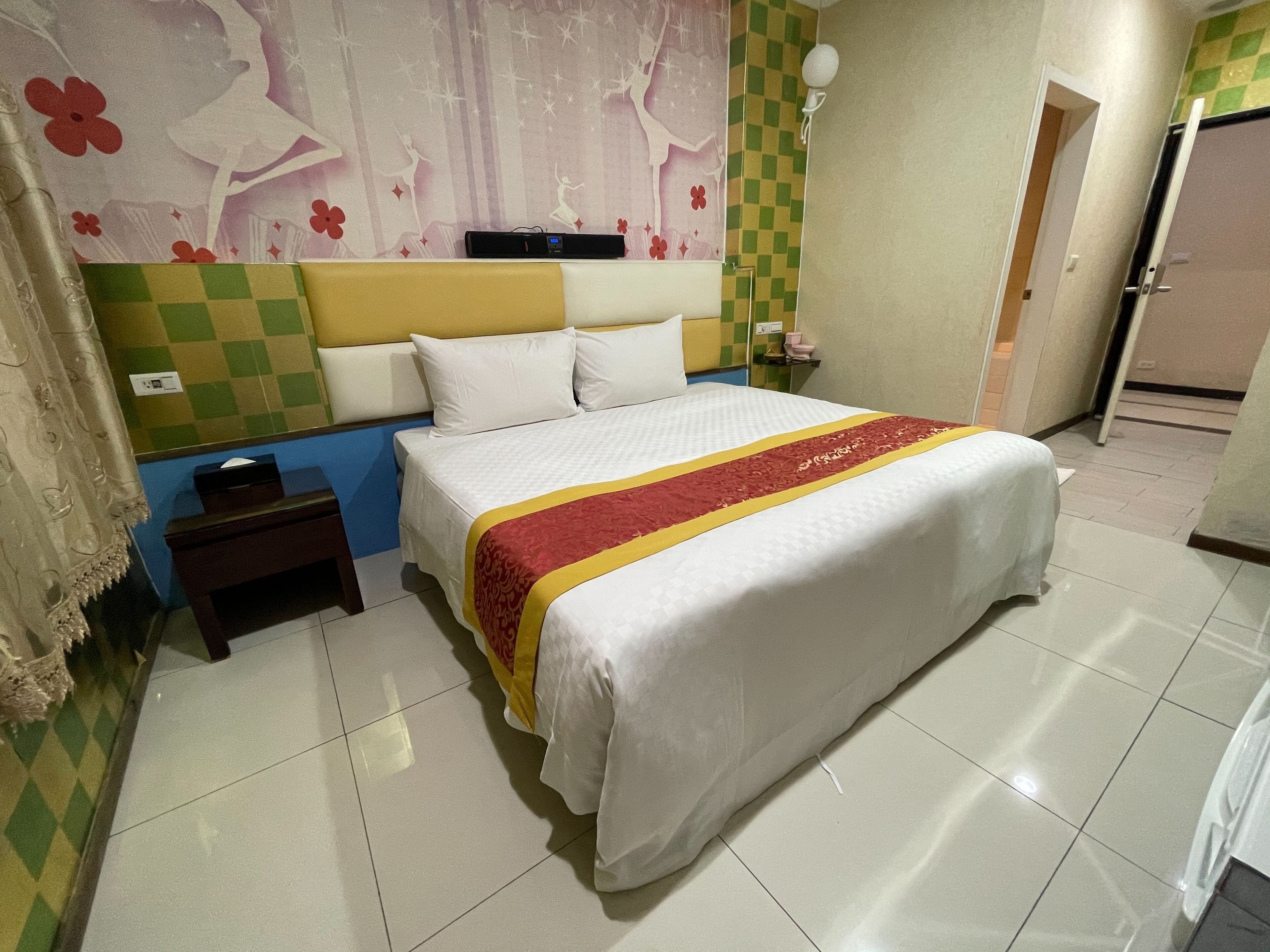 商務雙人房 | 書桌、遮光布/窗簾、免費無線上網、床單