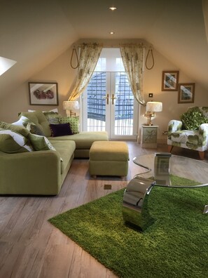 Loft Panoramique | Coin séjour | Télévision à écran plat