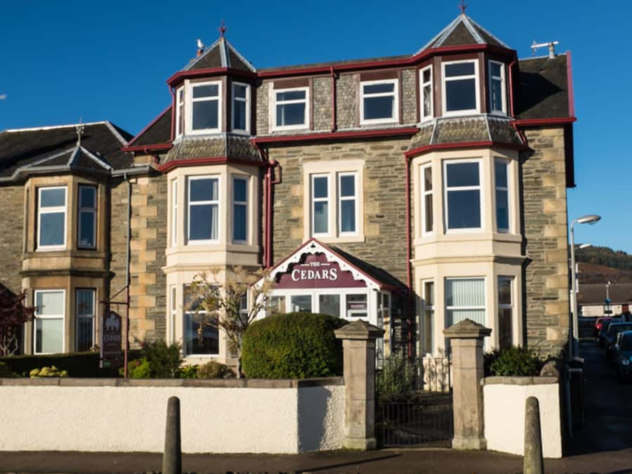 Fachada de la propiedad