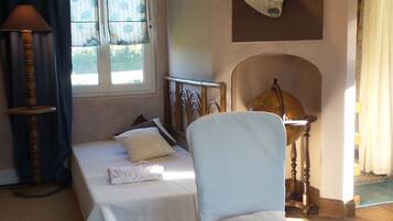 Individually decorated, individually furnished, soundproofing