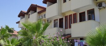 Villa Ozalp Apartments