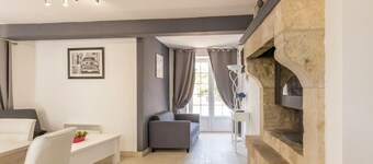 Cozy country house with internet and pets allowed