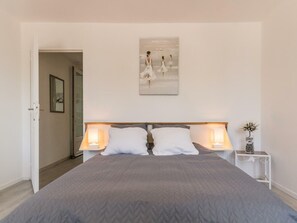 2 bedrooms, free WiFi