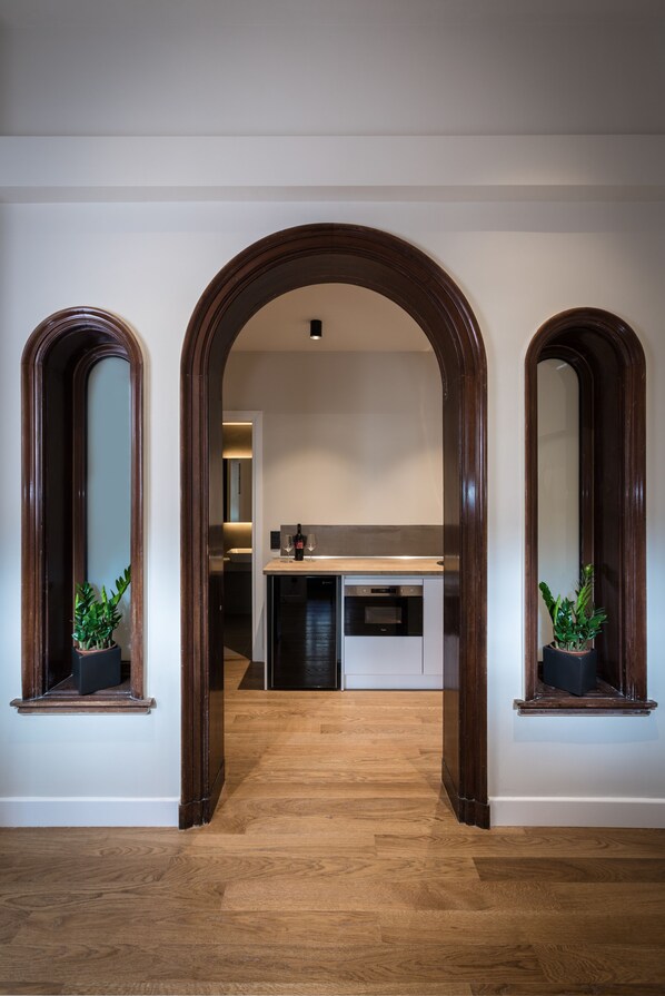 Cobertura luxo | Área de estar | Smart TV 49 polegadas com canais via satélite, TV