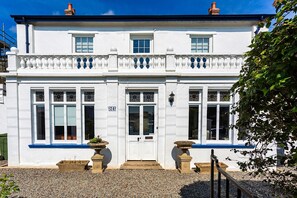 Exterior - Braunton THE Laurels 6 Bedrooms (Braunton)