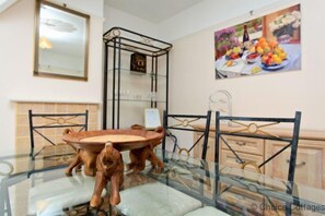 In-room dining