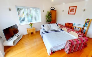 Casa de campo | 1 dormitorio, tabla de planchar con plancha, ropa de cama