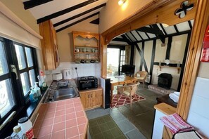 Cottage | Living room