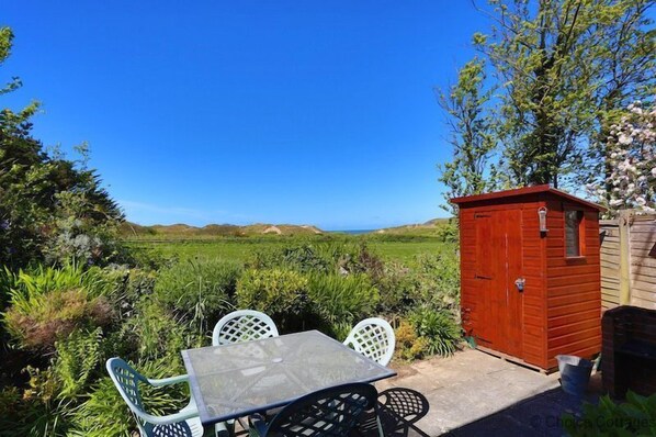 Property grounds - Croyde Sunset View 2 Bedrooms (Braunton)