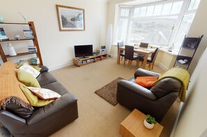 Cottage | Living room