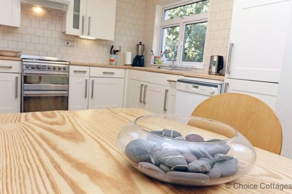 村舍 | 私人厨房 | 烤箱、炉灶、洗碗机、茶具/咖啡用具