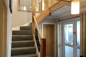 Interior - Croyde Ocean Villa 4 Bedrooms (Braunton)